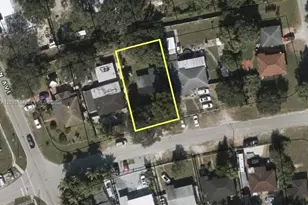 915 Dunad Ave, Opa-Locka, FL 33054 - Photo 3