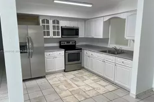 1546 W 77th St, Hialeah, FL 33014 - Photo 3