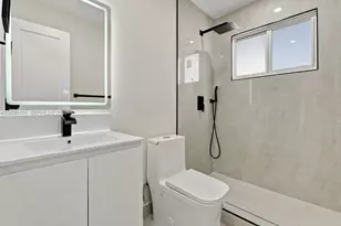 18814 NW 46th Ave, Miami Gardens, FL 33055 - Photo 13
