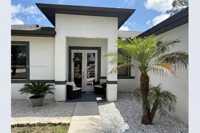 2772 38th Ave SE, Naples, FL 34117 - Photo 3