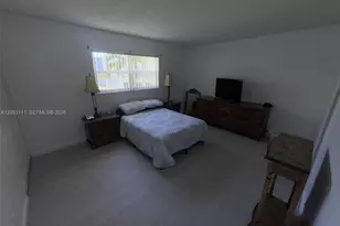 1025 SE 3rd Ave, Dania Beach, FL 33004 - Photo 11