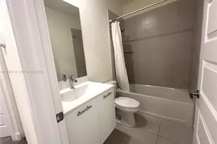 4636 NW 84th Ave, Doral, FL 33166 - Photo 15