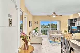 4400 Hillcrest Dr, Hollywood, FL 33021 - Photo 5