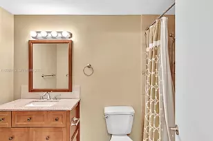 4400 Hillcrest Dr, Hollywood, FL 33021 - Photo 33