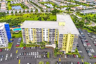 4400 Hillcrest Dr, Hollywood, FL 33021 - Photo 43