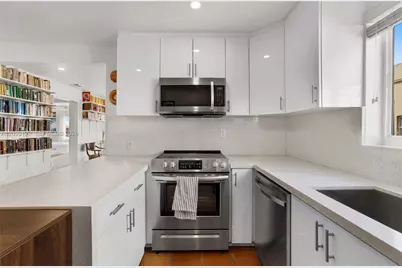 5831 SW 4th St, Miami, FL 33144 - Photo 13