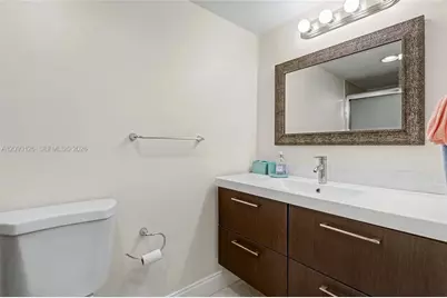 [Address not provided], Hallandale Beach, FL 33009 - Photo 25