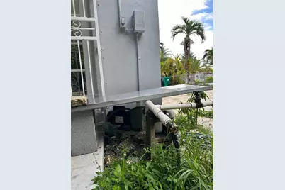 11610 SW 181st St, Miami, FL 33157 - Photo 15