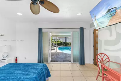 809 SE 14th Dr, Deerfield Beach, FL 33441 - Photo 11