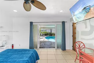 809 SE 14th Dr, Deerfield Beach, FL 33441 - Photo 11