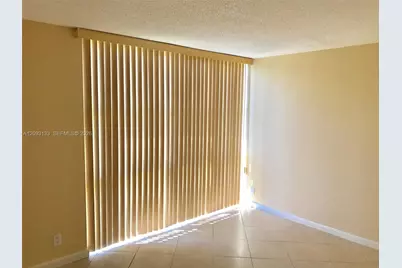 17121 N Bay Rd #720, Sunny Isles Beach, FL 33160 - Photo 15