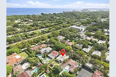 135 SW 27th Rd, Miami, FL 33129 - Photo 33