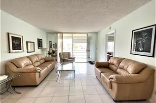 9900 Sunrise Lakes Blvd, Sunrise, FL 33322 - Photo 7