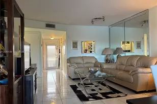 9900 Sunrise Lakes Blvd, Sunrise, FL 33322 - Photo 11
