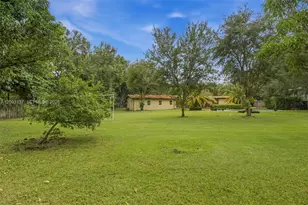 9801 SW 96th St, Miami, FL 33176 - Photo 35