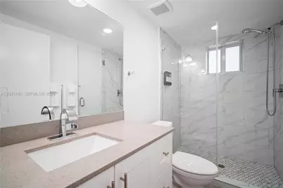 836 NW 33rd Ave, Miami, FL 33125 - Photo 43