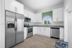 836 NW 33rd Ave, Miami, FL 33125 - Photo 31