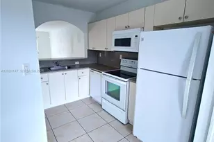 940 NE 33rd Terrace, Homestead, FL 33033 - Photo 5