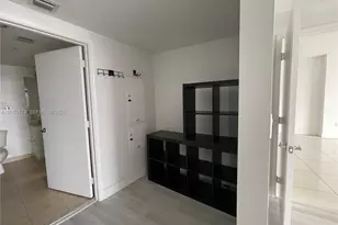 1750 N Bayshore Dr, Miami, FL 33132 - Photo 29