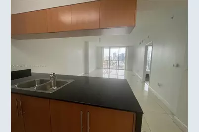 1750 N Bayshore Dr #2810, Miami, FL 33132 - Photo 17