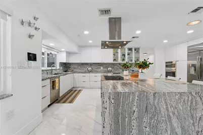 8700 SW 97th Ter, Miami, FL 33176 - Photo 11