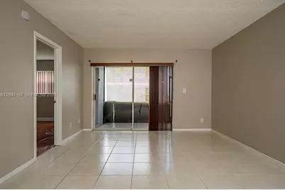 905 Southridge Rd #104C, Delray Beach, FL 33444 - Photo 19