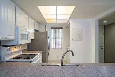 905 Southridge Rd #104C, Delray Beach, FL 33444 - Photo 5