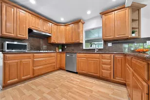12635 SW 113th Ct, Miami, FL 33176 - Photo 11