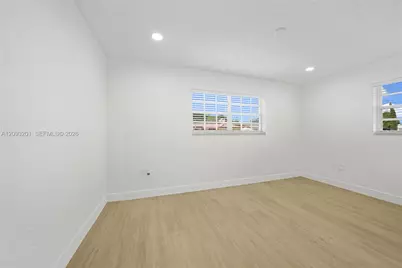 1250 W 34th St, Hialeah, FL 33012 - Photo 19