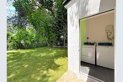 1785 NW 52nd St, Miami, FL 33142 - Photo 35