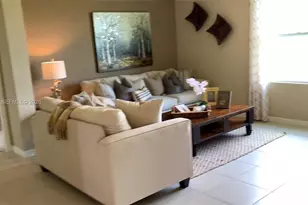 368 Tanglewood Dr, Other City - In The State Of Florida, FL 33896 - Photo 5