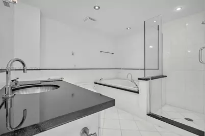 520 West Ave #803, Miami Beach, FL 33139 - Photo 15