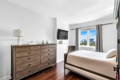 3000 Coral Way #1610, Miami, FL 33145 - Photo 5