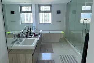 17301 Biscayne Blvd, North Miami Beach, FL 33160 - Photo 11