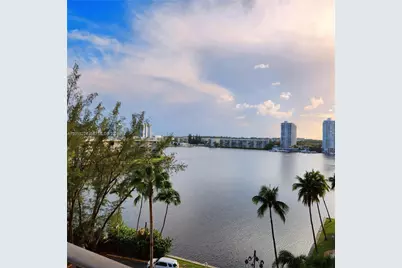 18151 NE 31st Ct #805, Aventura, FL 33160 - Photo 15