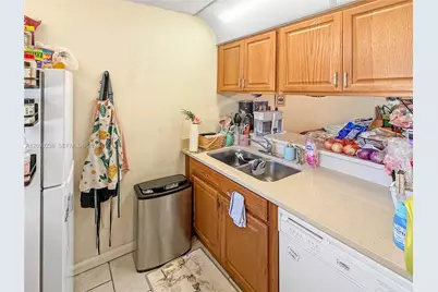 9926 Twin Lakes Dr #7-D, Coral Springs, FL 33071 - Photo 3