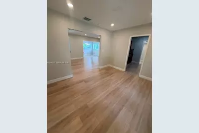 6277 SW 13th St, West Miami, FL 33144 - Photo 15