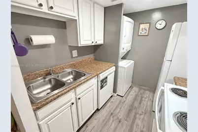 10184 Twin Lakes Dr #13-D, Coral Springs, FL 33071 - Photo 3