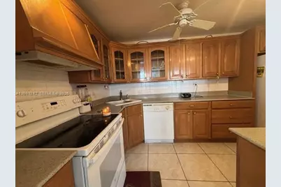 1400 S Ocean Dr #304, Hollywood, FL 33019 - Photo 3