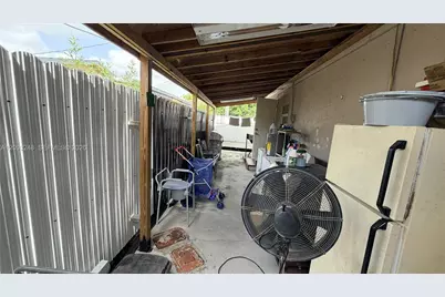 236 E 14th St, Hialeah, FL 33010 - Photo 25