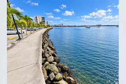 2905 Point East Dr #L102, Aventura, FL 33160 - Photo 11