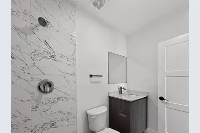 1534 NW 1st St #202, Miami, FL 33125 - Photo 7