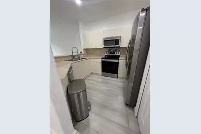 1432 SE 25th Ave, Homestead, FL 33035 - Photo 5