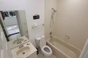 1432 SE 25th Ave, Homestead, FL 33035 - Photo 11