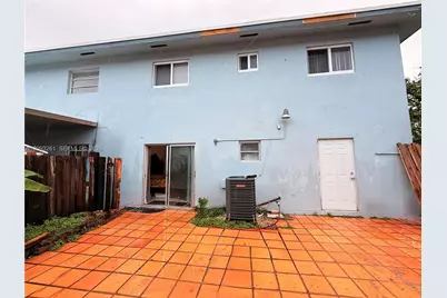 1284 W 44th Pl #1, Hialeah, FL 33012 - Photo 19