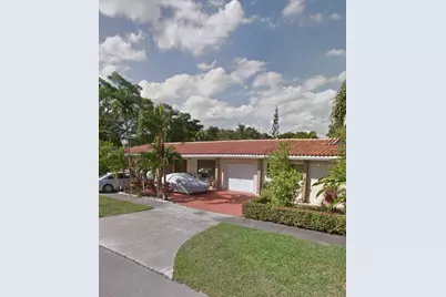 1901 Hammond Dr, Miami Springs, FL 33166 - Photo 1