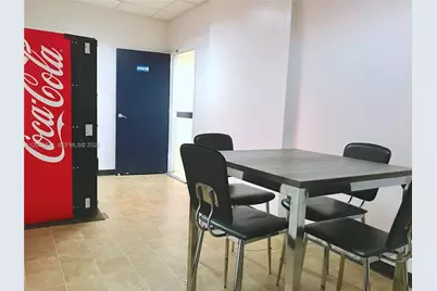 7500 NW 25th St #202, Miami, FL 33122 - Photo 5
