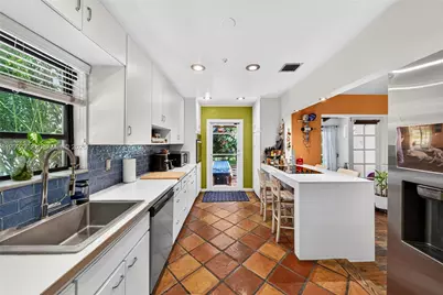 1103 NE 118th St, Biscayne Park, FL 33161 - Photo 19