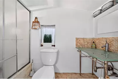 1103 NE 118th St, Biscayne Park, FL 33161 - Photo 27
