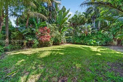 1103 NE 118th St, Biscayne Park, FL 33161 - Photo 65